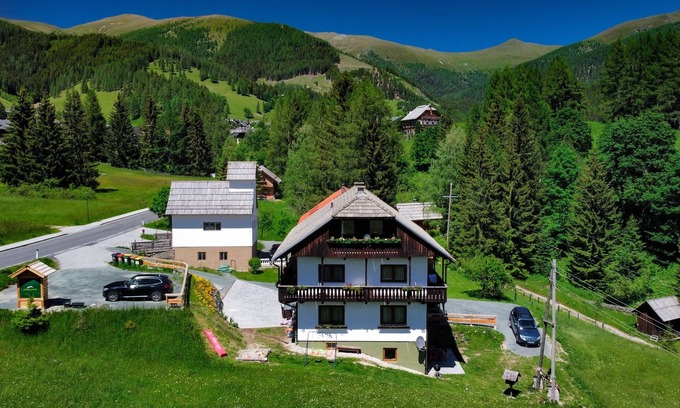 Bad Kleinkirchheim Condo | Nockalm Cottage Apartment Rosennock