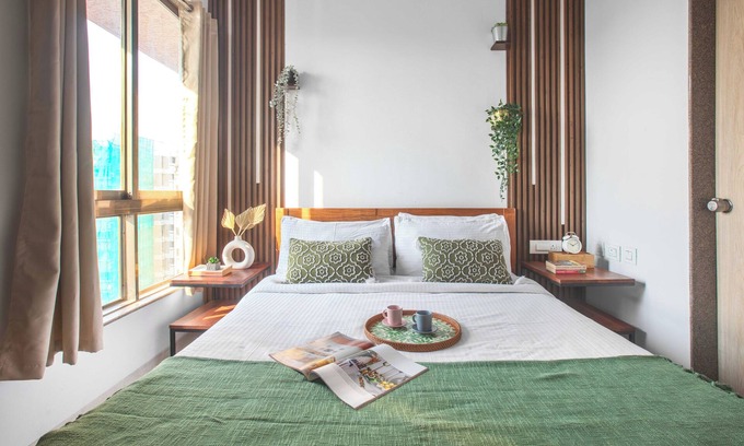 Prabhadevi Apartment | Nook&Co - Khar East 1402