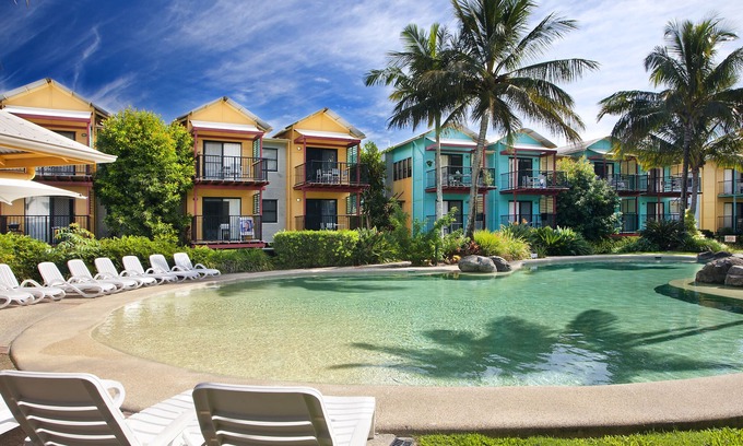 Tewantin House | Noosa Holiday Accommodation.