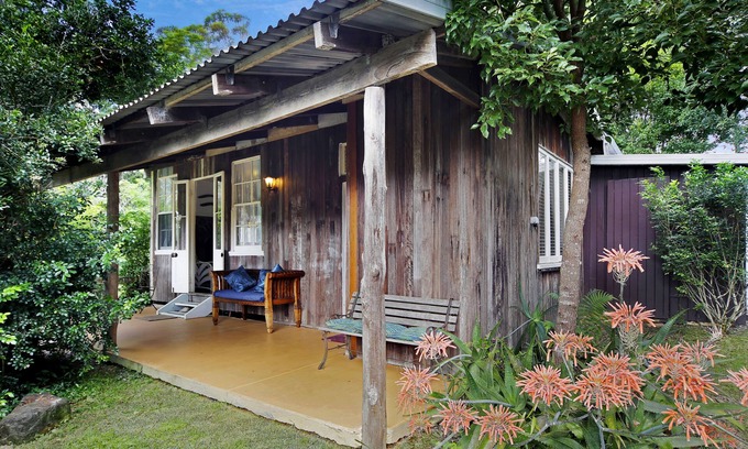 Pinbarren Cottage | Noosa Pomona Retreat