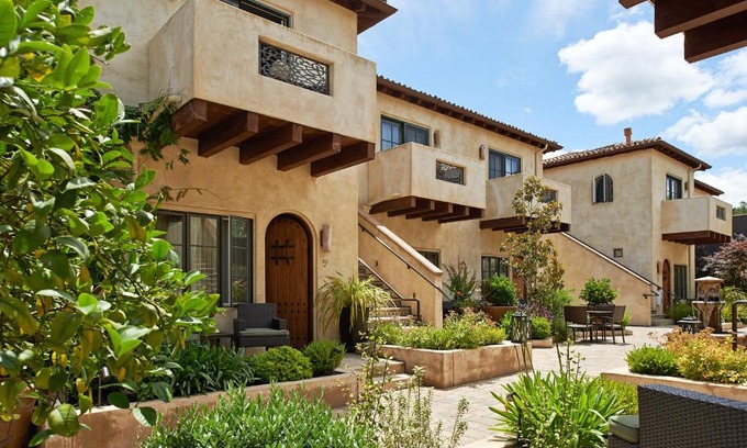 Yountville Resort | North Block Hotel