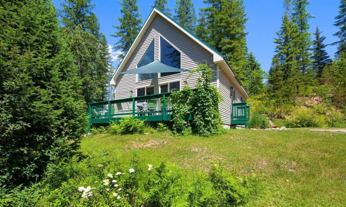 Columbia Falls Cabin | North Fork Hideaway near Glacier National Park
