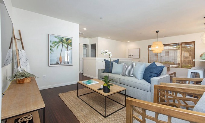 North Pacific Beach House | North Pacific Beach Retreat!