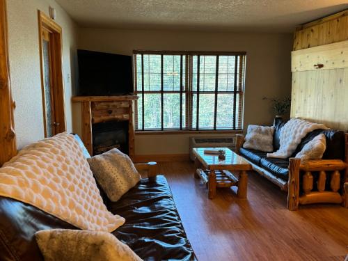 Biwabik Apartment | North Ridge Mountainside Condo