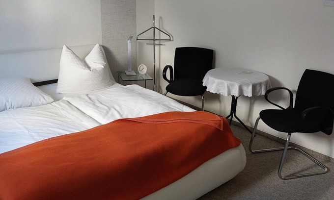 Klausdorf Apartment | North Room - Pension Storchennest