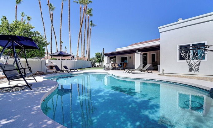 Paradise Valley Village House | North Scottsdale Gem w/Pool , Hot Tub, Putting Green!