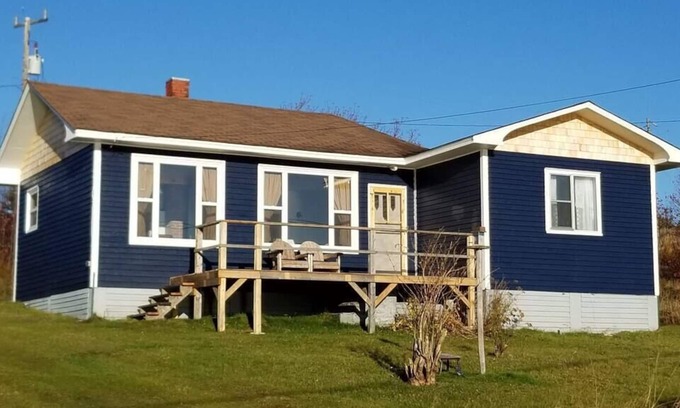 Lethbridge House | North Sea Whale House