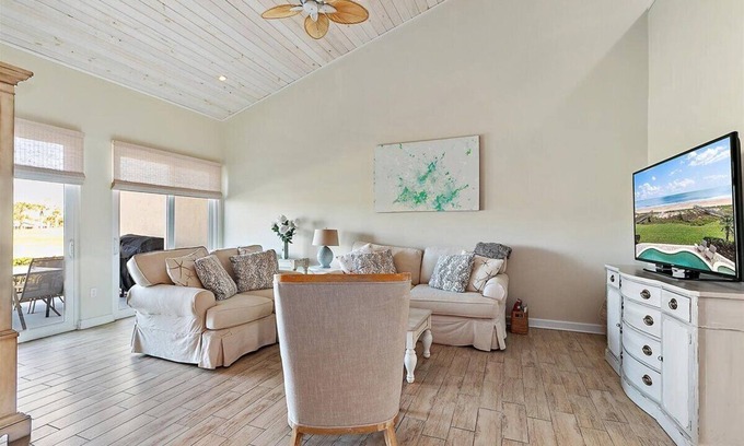 Sawgrass House | Northeast Florida Retreat