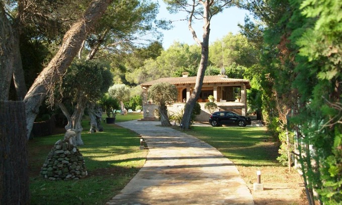 Mal Pas-Bon Aire Villa | Nostra Caseta villa with pool & marina view near beaches