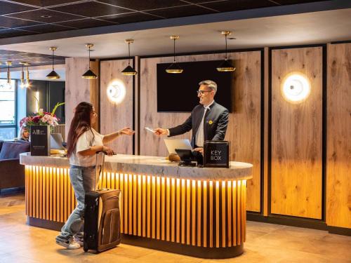 Little Hay Hotel | Novotel Birmingham Airport Terminal Building - NEC