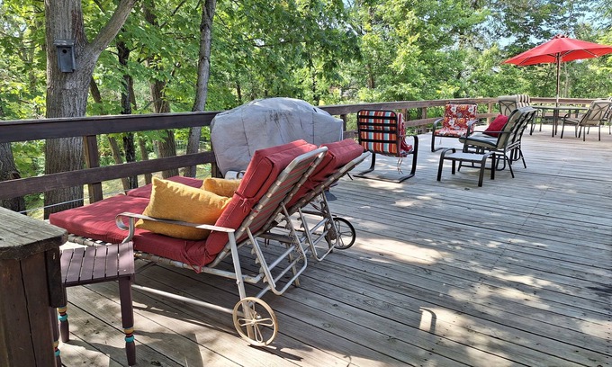 Santa Fe House | Now Available, A Cozy and Comfortable 2 bed 2 bath, overlooking the Salt River.
