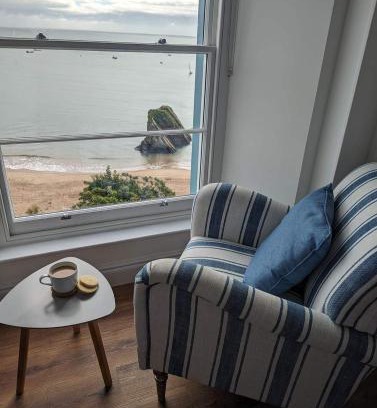 Tenby Apartment | Number 9 Croft House Tenby