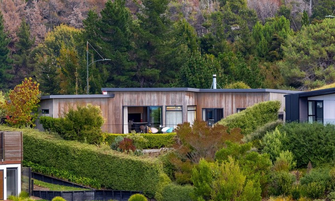 Ngaio Bay House | Number One Bach - Kaiteriteri Holiday Home