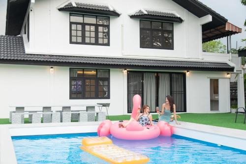 Hua Mak Villa | Number3 Poolvilla Bangkok