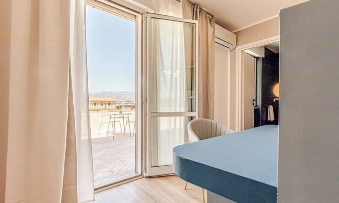 Latina House | Numberz Rooms And Apartments