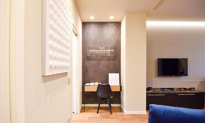 Salice Terme Apartment | Nuova Cafe' Suite