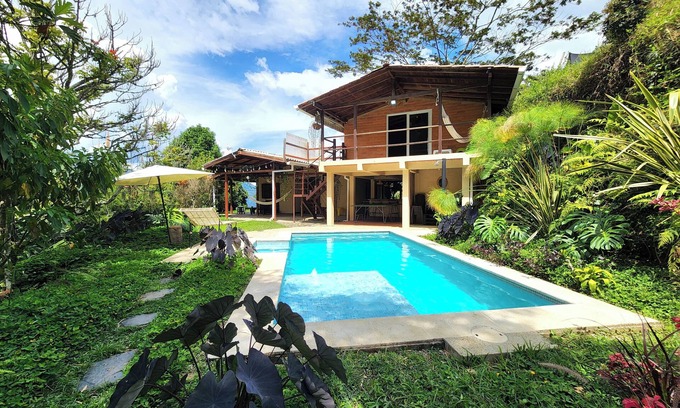 Girardota House | Nutabe House, Girardota 40 min from Medellín! Ideal house for families and friends