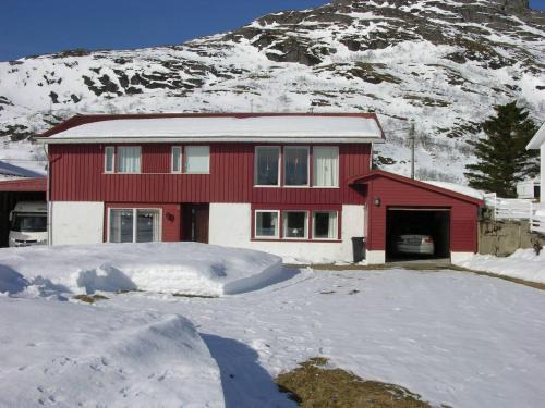 Flakstad Apartment | Nydelig leilighet i første etage.