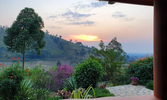 Western Region Hotel | Nyore Hillside Retreat