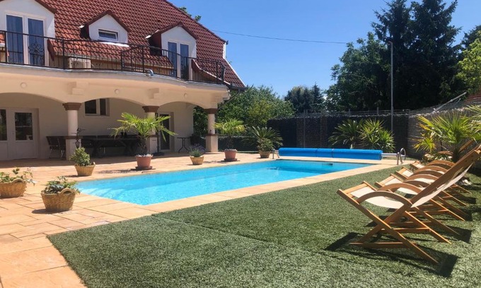 Gyenesdias Bed & Breakfast | Oázis Panzió