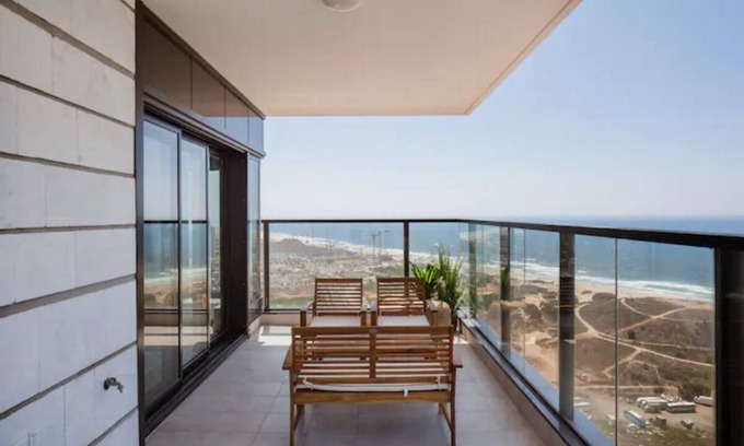 Bat Yam Apartment | O&O Group-Magical 4BR Panoramic Sea View