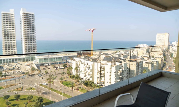 Bat Yam Apartment | O&O Group - Stunning Sea View 4 BR Apt