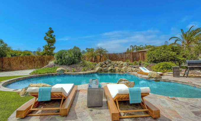 Mira Costa House | O-side Oasis - Luxury Home with Pool & Fire Pit