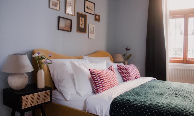 Funfhaus Bed & Breakfast | Oak House Vienna