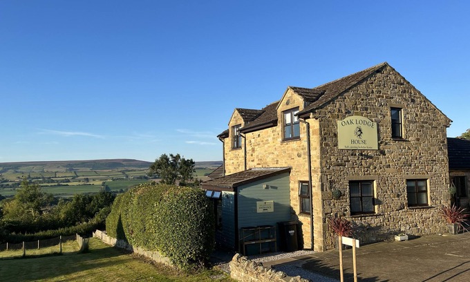Leyburn House | Oak Lodge House, Leyburn, Yorkshire Dales