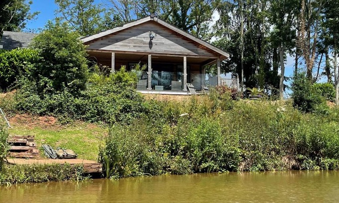Exeter House | Oak Lodge, South View Lodges, Exeter