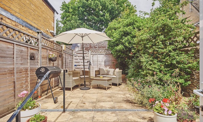 Bourton Cottage | Oakey Cottage