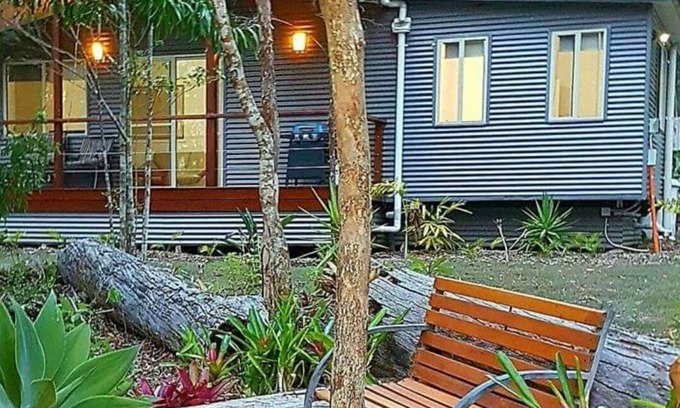 Gheerulla Cabin | Oakey Creek Country Retreat nComplete Privacy nJust For CouplesnKenilworth