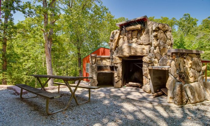 Oakland House | Oakland Oasis Serene Retreat in the Ozarks