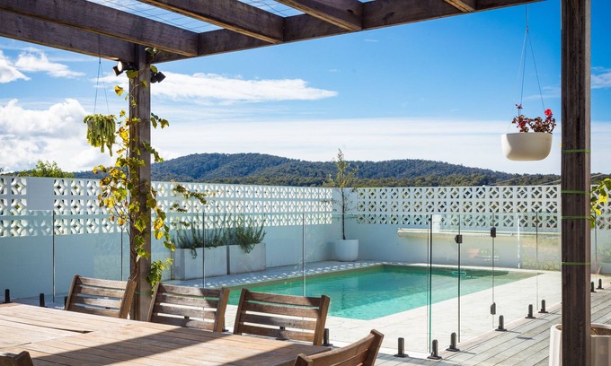 Millingandi House | Oakleaf Place - Your private escape awaits -3+nights