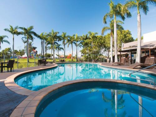 Golden Beach Resort | Oaks Sunshine Coast Oasis Resort