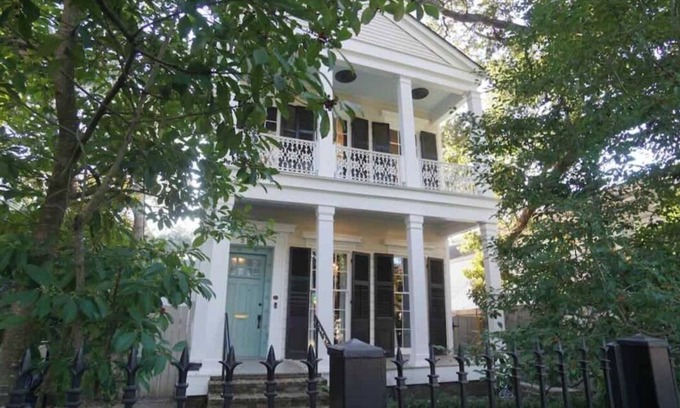 Irish Channel House | Oasis steps from Magazine Street