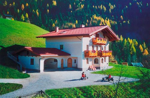Alpendorf Apartment | Oberstockerhof