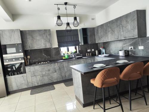 Kalafrana Apartment | Ocean Breeze Apartment