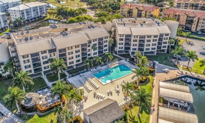South Island Apartment | Ocean Breeze & Santa Maria Condos