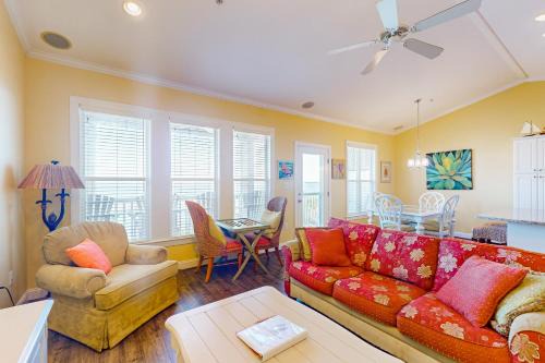 Indian Beach Apartment | Ocean Club 302
