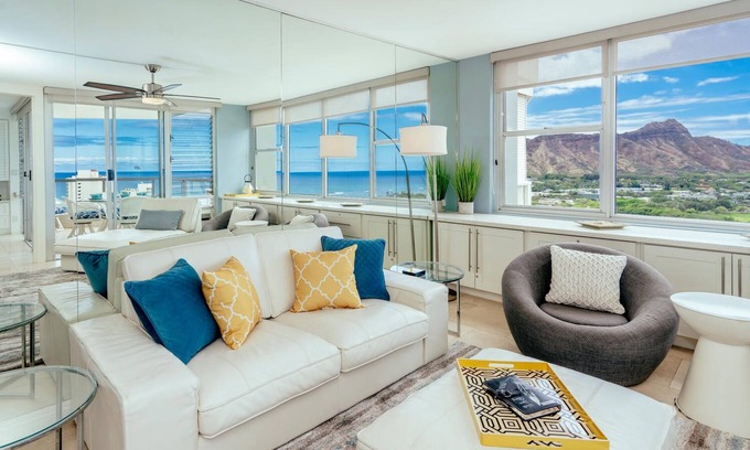 Kaimuki Condo | Ocean & Diamond Head Views Condo by Waikiki Beach at Diamond Head Vista