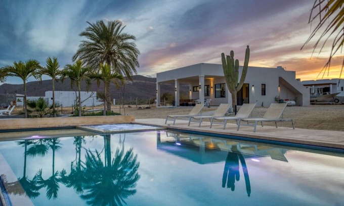 Los Barriles House | Ocean Front Infinity Pool, Rooftop Patio
