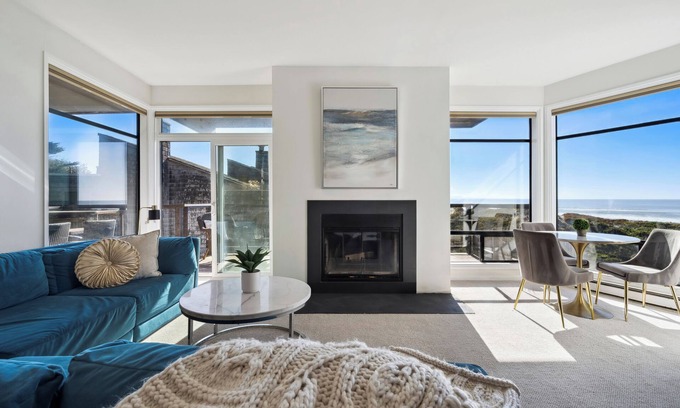 Pajaro Dunes Apartment | Ocean Front's new Listing, Pajaro Dunes Pelican Pointn