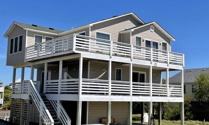 Carolina Dunes House | Ocean + sound views | Soooo close to the beach!