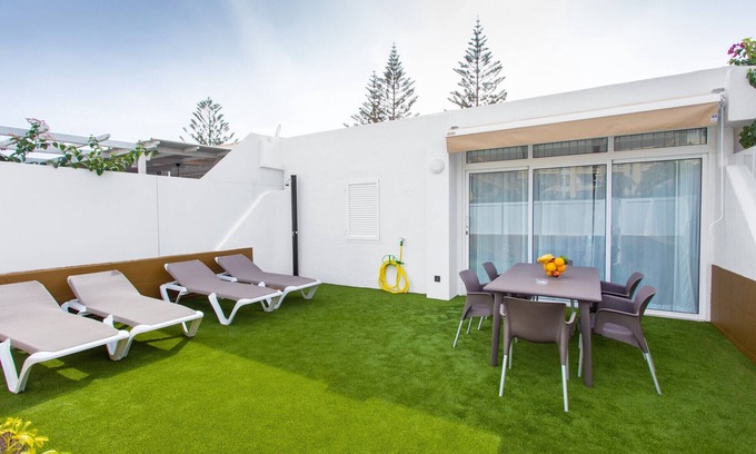 Maspalomas Ski Chalet | Ocean Sunset Suite Las Canteras