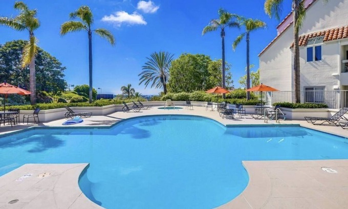 Laguna Niguel House | Ocean View 2BD/2BA Townhome with Air Conditioning, 2 Car Garage, Beach Gear
