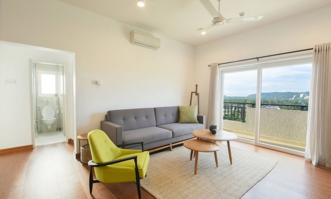 Kaduruduwa Apartment | Ocean View Apartment - luxury self catered 3 bedroom apartment