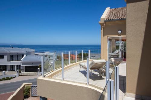 Vermont House | Ocean View living