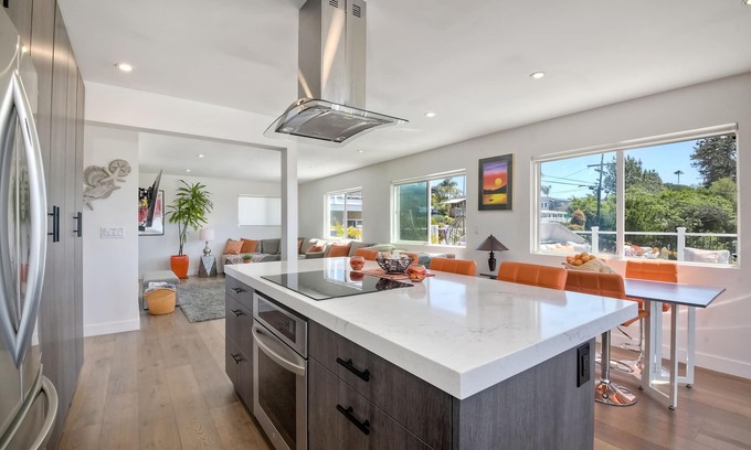 Encinitas Condo | Ocean View, Luxury, Private Rooftop Patio, BBQ