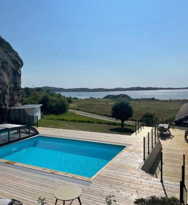 Tjorn Villa | Ocean view Villa Säby Tjörn